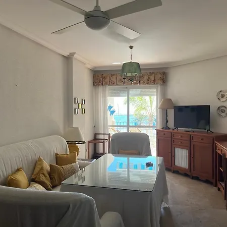 Lyrioshomes Precioso Puerto De Estepona