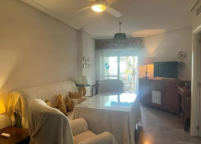 Lyrioshomes Precioso Puerto De Естепона