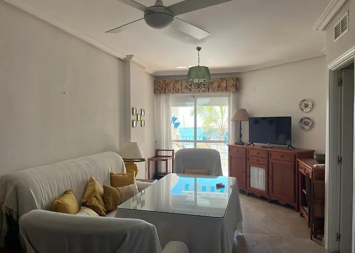 Lyrioshomes Precioso Puerto De Естепона