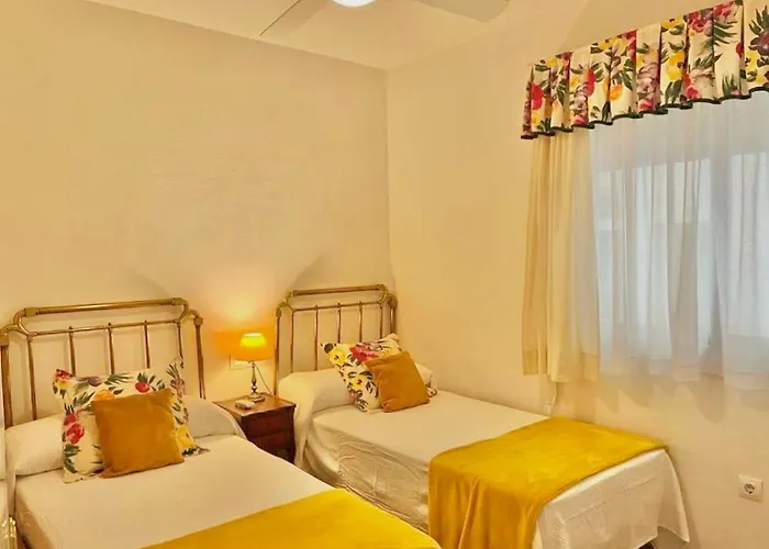 Апартаменти Lyrioshomes Precioso Puerto De *